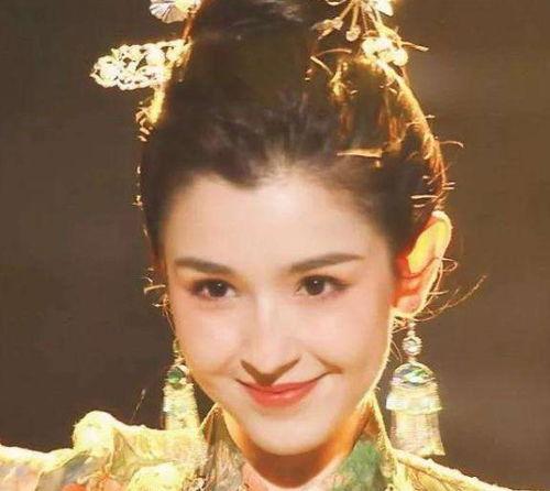 吃瓜娱乐圈博主有哪些人,揭秘幕后故事，解码明星生活